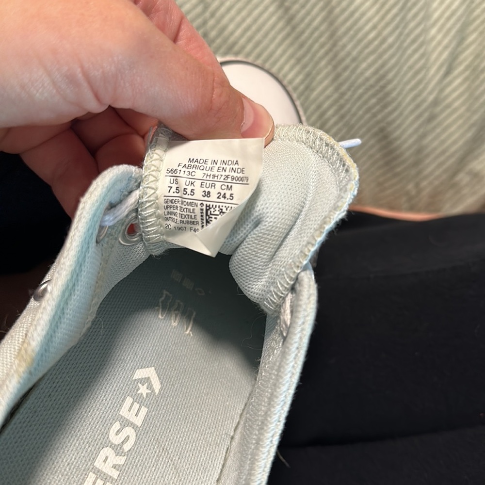 Converse - Picture 5 of 6